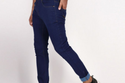 Level Men Enzyme Solid Stretchable And Slim Fit Jeans