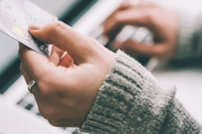 How Online Payment Solutions Help Individuals and Businesses?