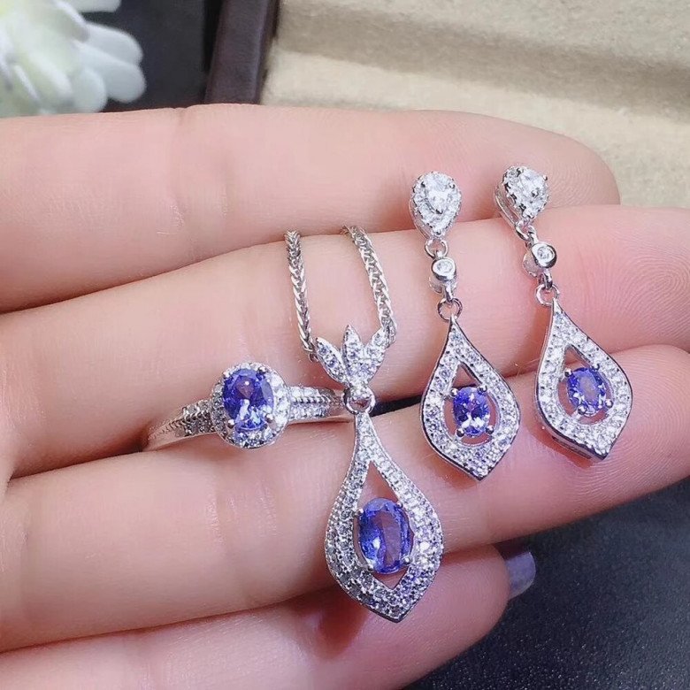 Tanzanite jewelry Handcrafted by Experts | Rananjay Exports