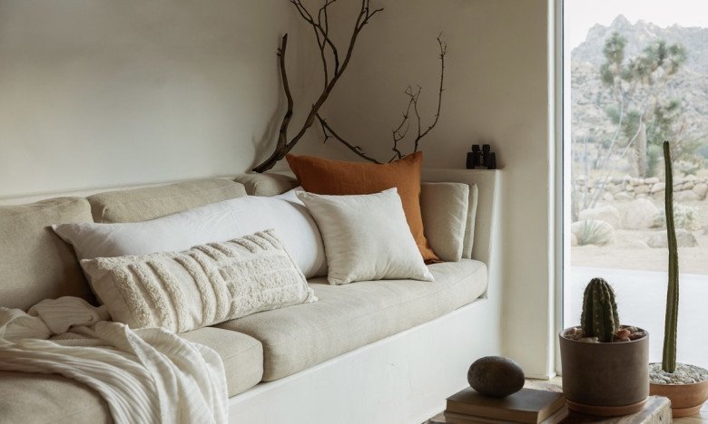 Styling Sofa Throw Pillows