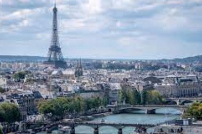 How Can I Go to France Cheaply?