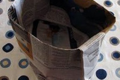 How to Make Compost Bags Out of Newspaper?