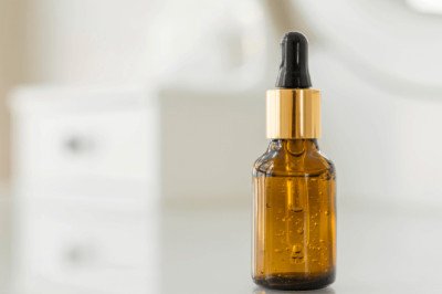 Tea Tree Oil for Ear Infections: A Natural Remedy Worth Trying