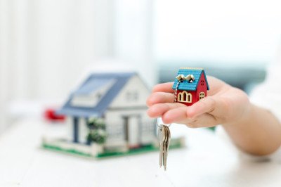 Are you looking to sell your commercial property quickly and for the highest possible price?