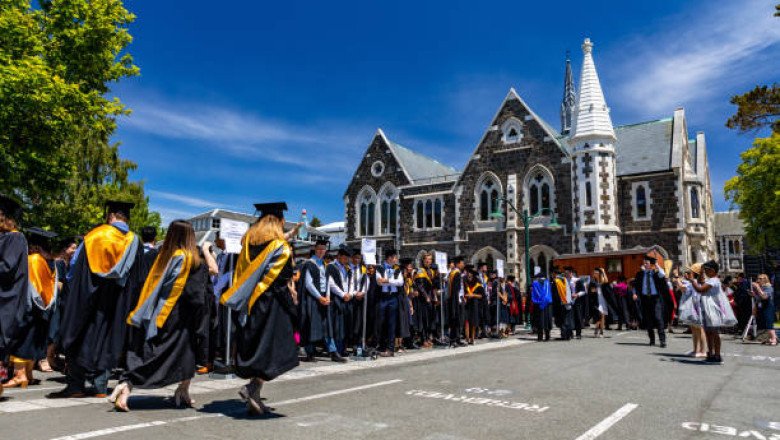 Amazing Benefits to Study Hospitality Management in New Zealand