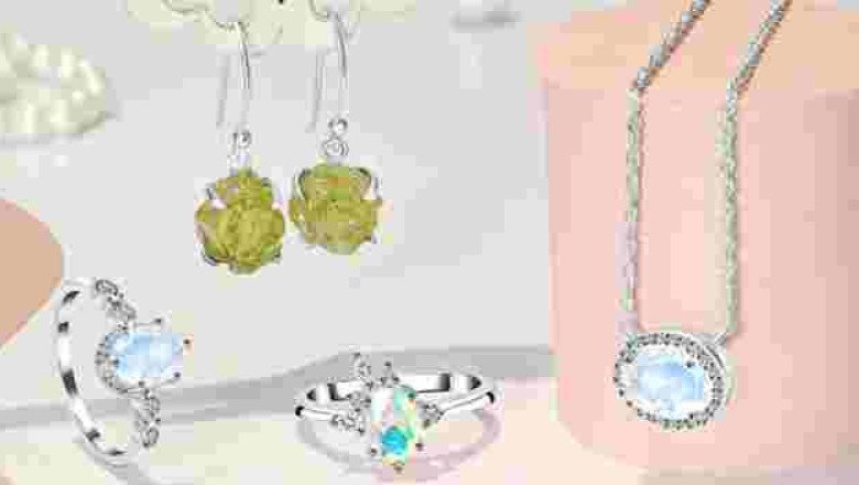 Botswana Agate: Meaning and Properties - The Complete Guide